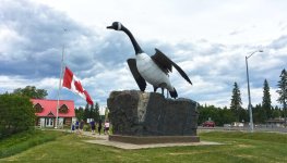 newwawagoose_monument_0.jpg