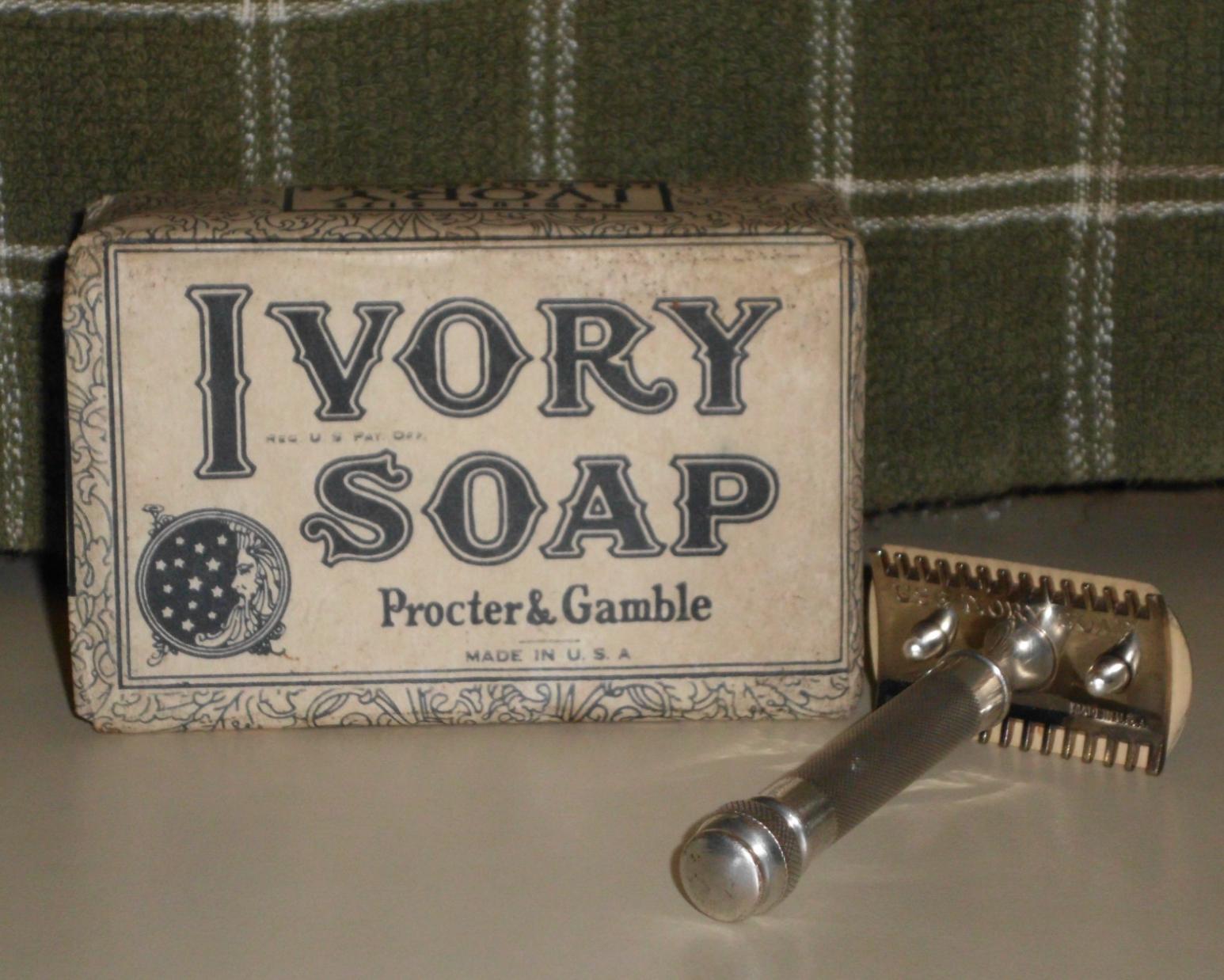 1755d1348514950-1921-1928-gillette-ivory-soap-razor-w-ivory-soap-1921-1928-gillette-ivory-soap-razor-w-ivory-soap-3-.jpg